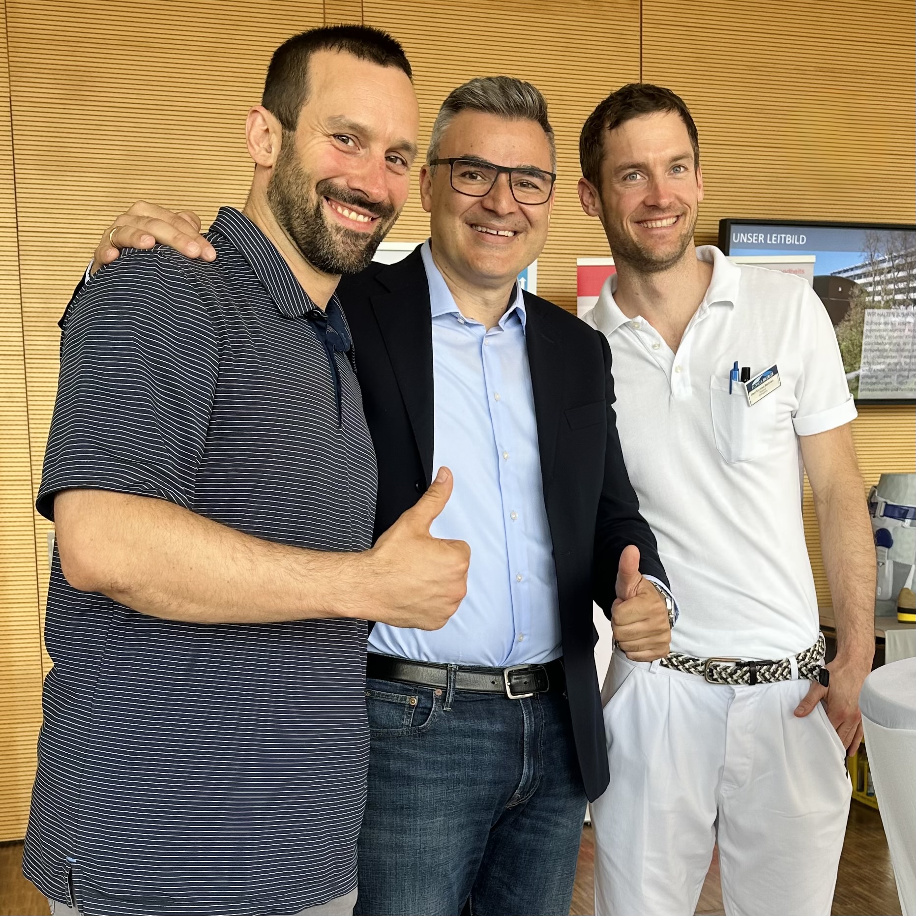 Dr. Vlachos, Dr. Mahnke und Steffen Kistmacher beim 5. Physiotherapietag der Dr. Erler Kliniken